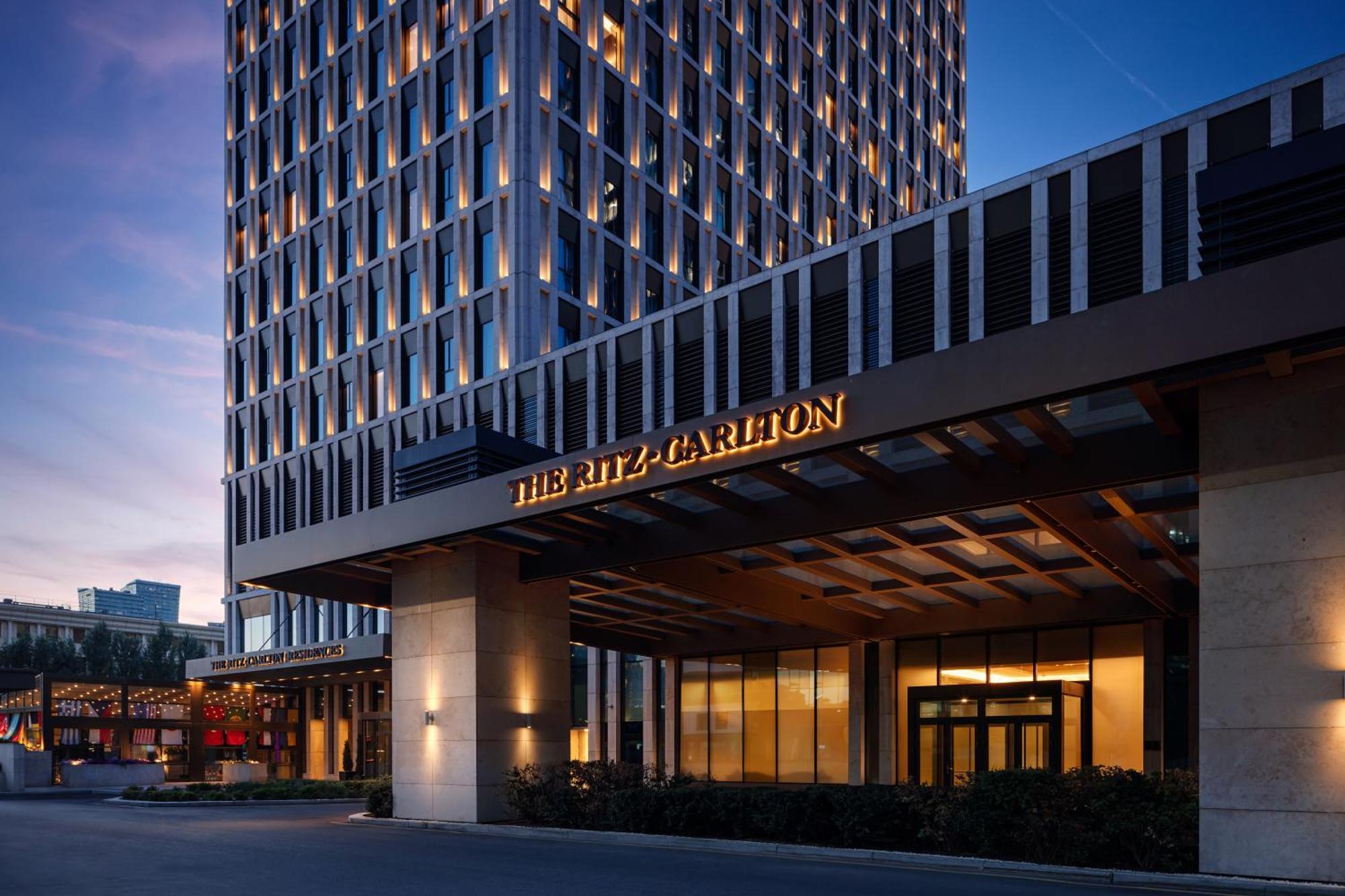 The Ritz-Carlton, Astana Hotell Exteriör bild