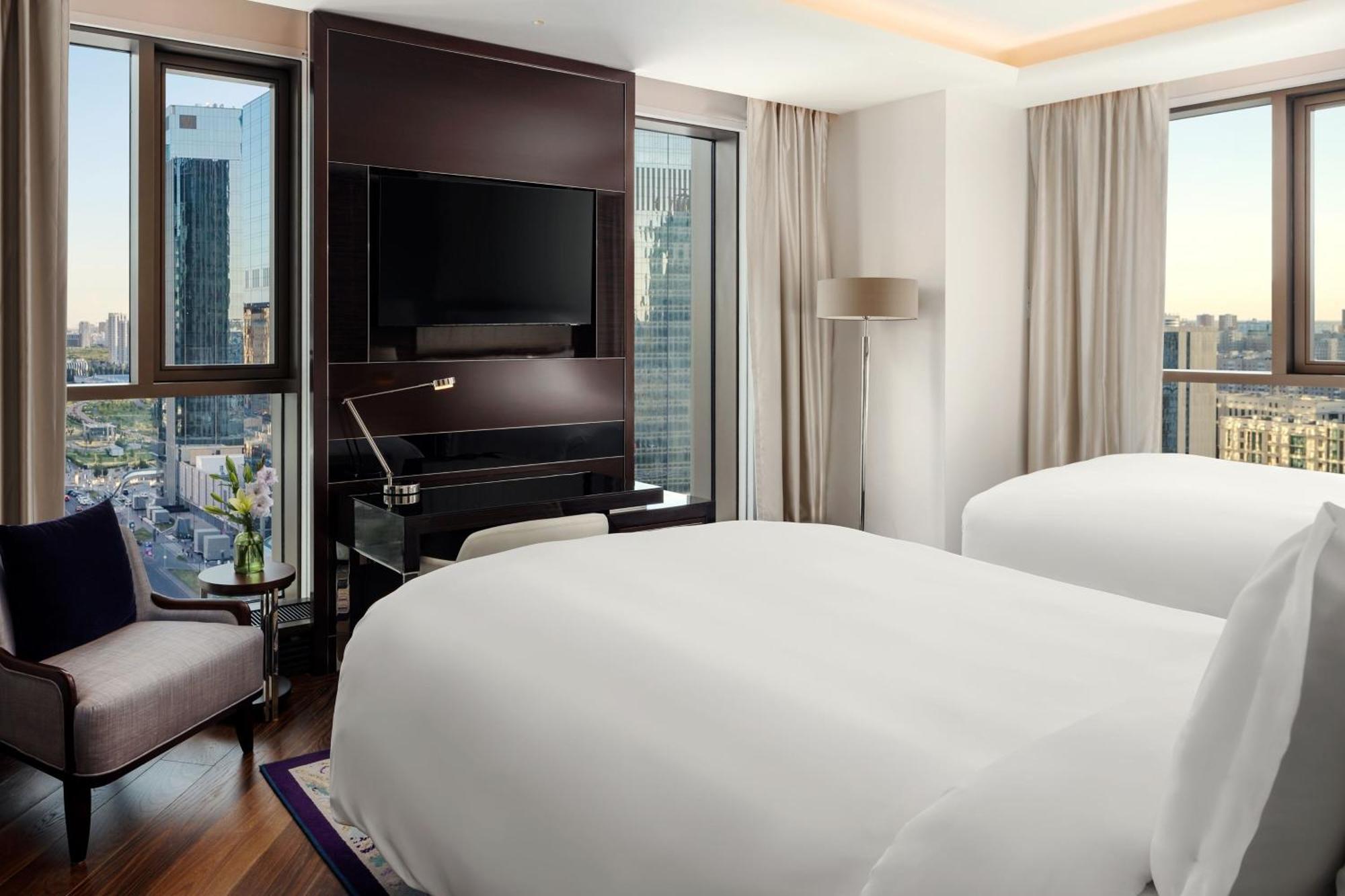 The Ritz-Carlton, Astana Hotell Exteriör bild