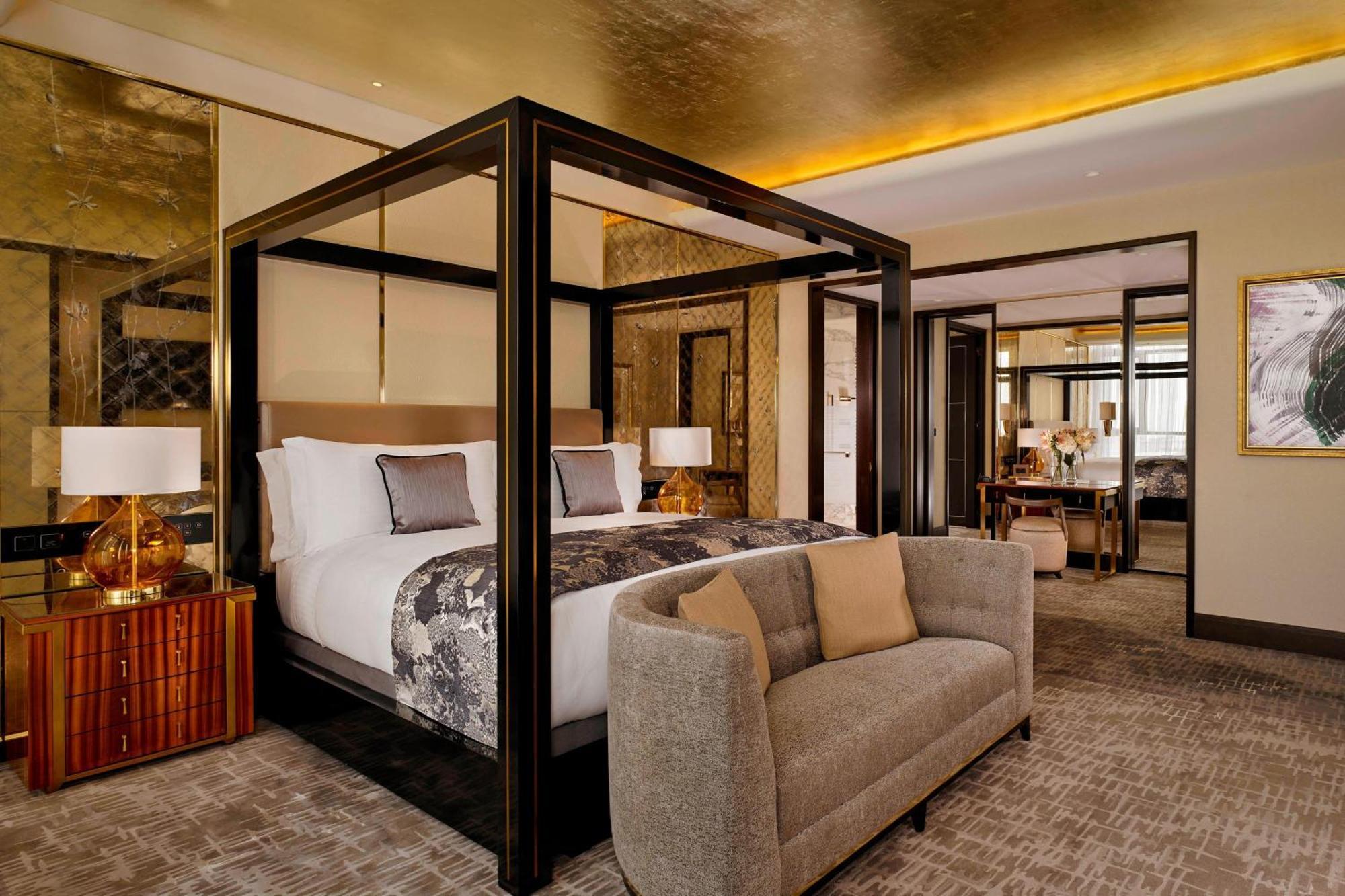 The Ritz-Carlton, Astana Hotell Exteriör bild